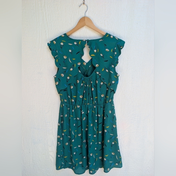 41 Hawthorn Midnight Scallop Detail Dress in Green Women's Size Large Petite - Picture 4 of 4